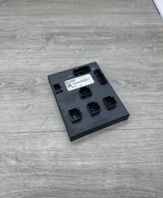 Audi Q5 SQ5 Comfort/convenience module 8K0907063DJ 09016001 F005V01212