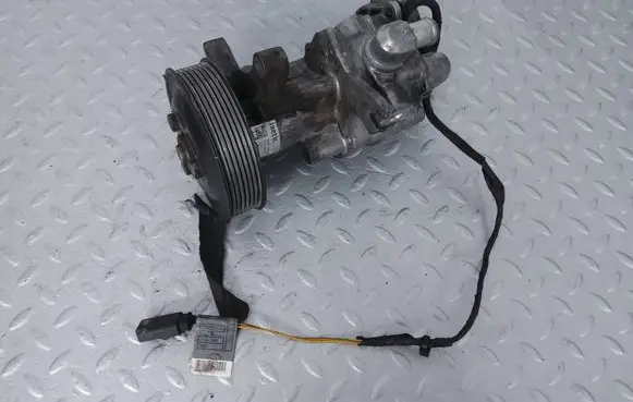 BMW 5 GT F07 Power steering pump 32416796492 6776183 6796492