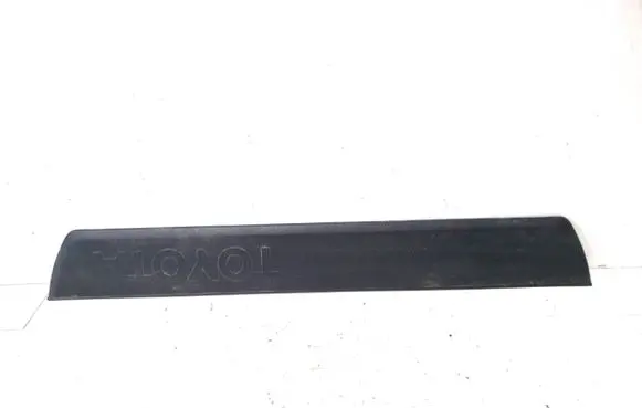 Toyota Hilux (AN120, AN130) Front sill trim cover 67912KK010