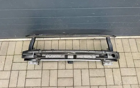Volkswagen Golf VII Front bumper support beam 5G0807930