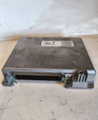 Renault Espace II Engine control unit/module 7700851739 S100820101C 7700851633