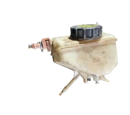 Volvo XC90 Brake fluid reservoir 8683272