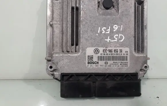 Volkswagen Golf Plus Engine control unit/module 03C906056DQ 0261S02369
