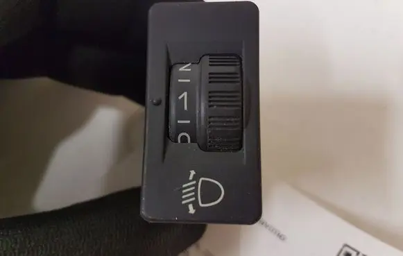 Citroen C4 I Headlight level height control switch 96384422XT 96366692XT