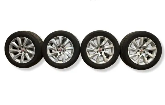 Jaguar XF X250 R17 alloy rim GX631007CB