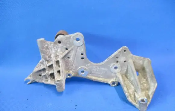 Audi A4 S4 B8 8K Fuel pump bracket 059130147N