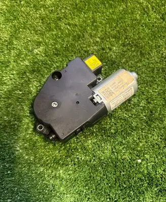 KIA Optima DL3 Sunroof motor/actuator 81679L2000 2020082619231 H04S12P05