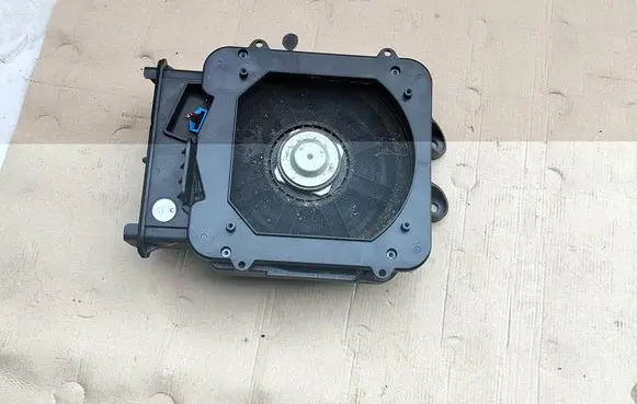 BMW 2 F45 Front door high frequency speaker 