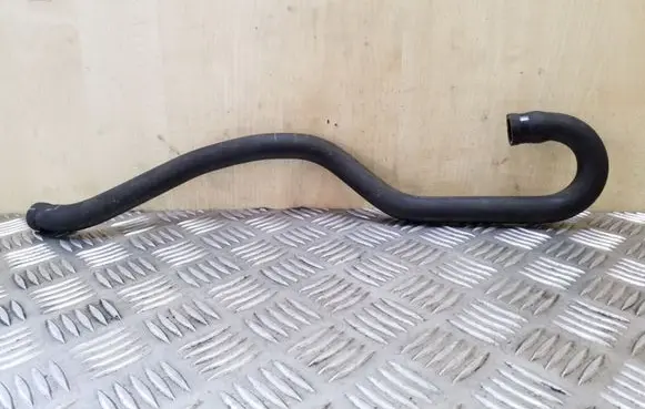 BMW X5 E53 Engine coolant pipe/hose 64116931240