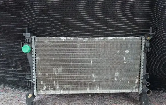 Fiat Fiorino Coolant radiator