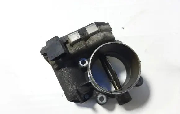 Volvo XC70 Throttle valve 31216665