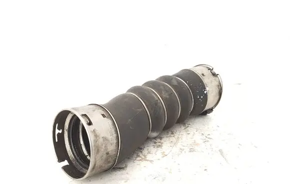 Intercooler hose/pipe