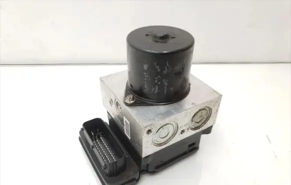 Opel Insignia A ABS Pump 22757649