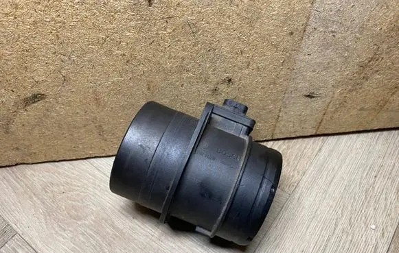 Audi A4 S4 B8 8K Mass air flow meter 03L906461A 0281002956
