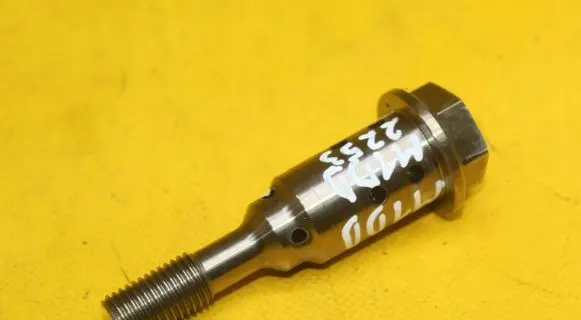Ford Focus Camshaft vanos timing valve CM5G-6C570-CC
