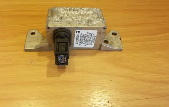 Renault Laguna II ESP acceleration yaw rate sensor 8200004644