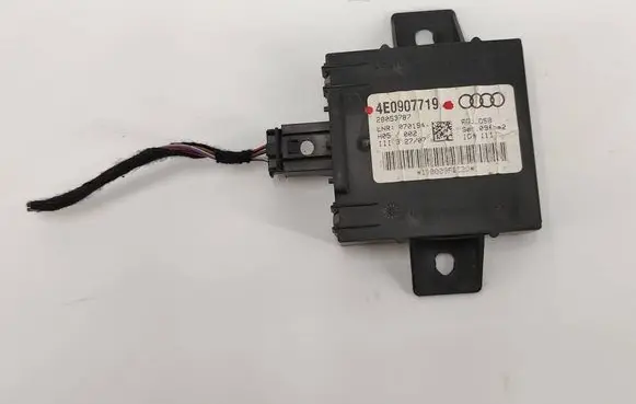 Audi A8 S8 D3 4E Alarm control unit/module 4E0907719 070194 28053787