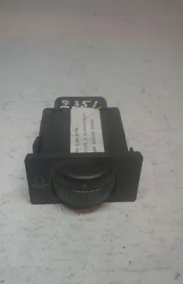 Toyota Corolla Verso AR10 Headlight level height control switch 8415202021