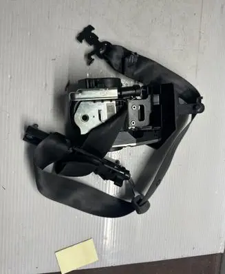 Volvo XC90 Front seatbelt 39841609