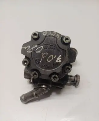 Iveco Daily 35.8 - 9 Power steering pump 504243641