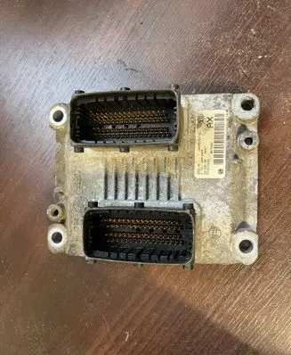 Opel Corsa D Engine control unit/module 55557933 0261208940
