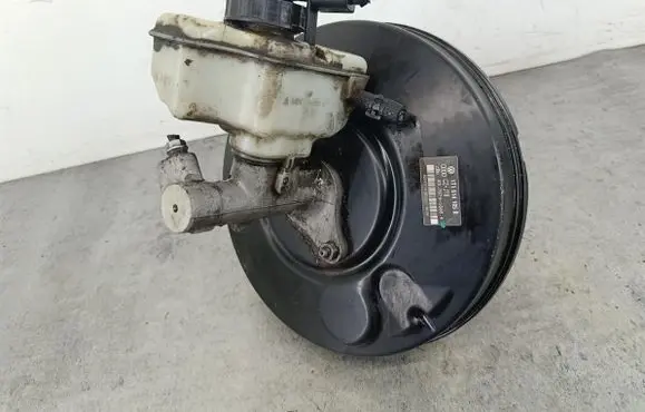 Volkswagen Touran I Brake booster 1T1614105B