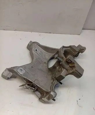 Audi Q5 SQ5 Engine mounting bracket 8W0399296E