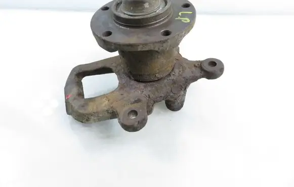 Volkswagen II LT Front wheel hub spindle knuckle