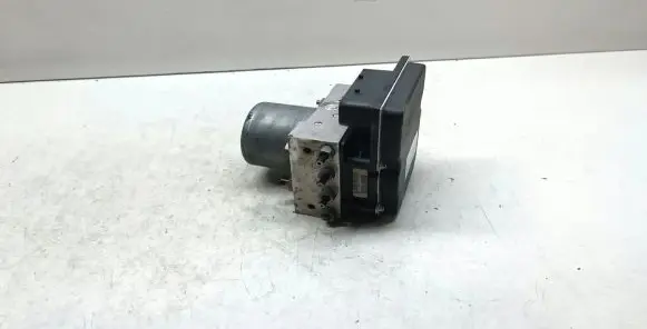 BMW X3 E83 ABS Pump 3421416 34513421416 0265236012