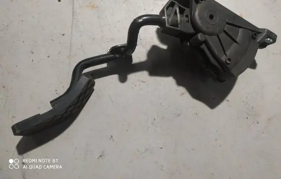 Audi A6 S6 C6 4F Accelerator throttle pedal 4F2721523