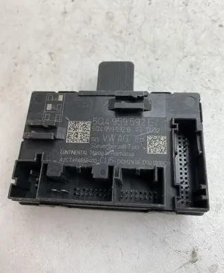 Skoda Octavia Mk3 (5E) Door control unit/module 5Q4959592E