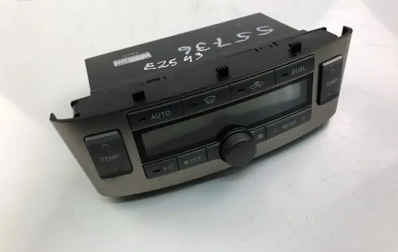 Toyota Avensis T250 Interior fan control switch 5590005140