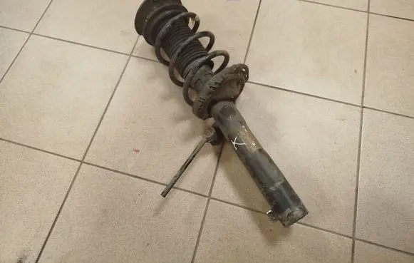 Volkswagen PASSAT B8 Front shock absorber with coil spring 3Q0413031BN