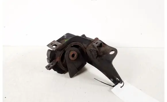 Toyota Avensis T250 Engine mount bracket 12372-0R010