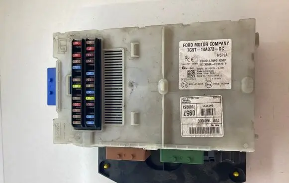 Ford S-MAX Fuse module 7G9T14A073DC