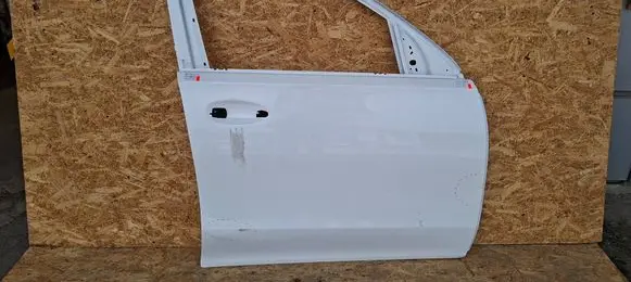 Mercedes-Benz GLE W167 Front door B014192