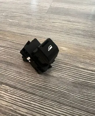 BMW X2 U10 Electric window control switch 5A2BCB502 25496912