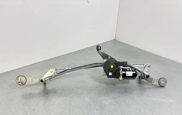 BMW 3 G20 G21 Front wiper linkage and motor 7427901