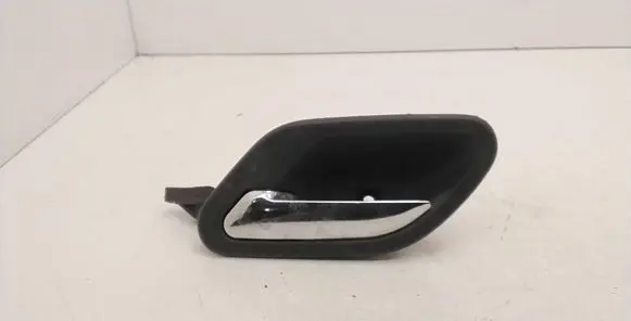 BMW 5 E39 Front door interior handle 8226049
