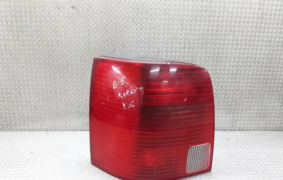 Volkswagen PASSAT B5 Rear/tail lights 3B9945095F