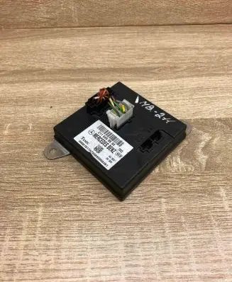 Mercedes-Benz E W211 Comfort/convenience module 2115450532 WithPlug