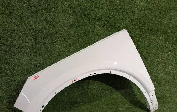 Volvo XC40 Fender 