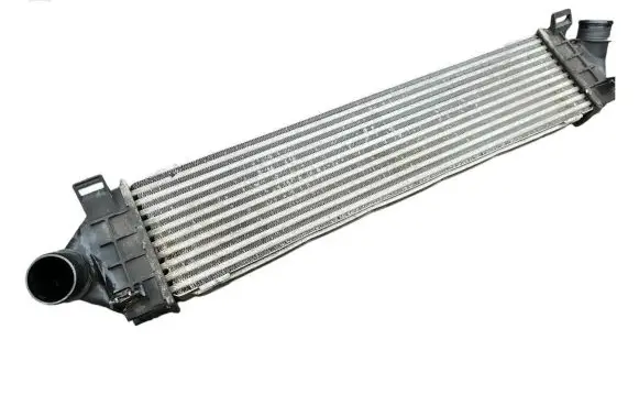 Volvo V60 Intercooler radiator 31338471