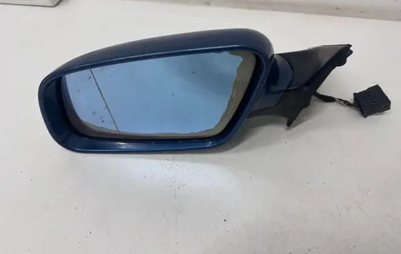 Audi A3 S3 8L Front door electric wing mirror E1010594