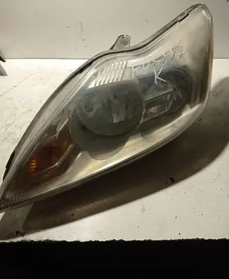 Ford Focus Headlight/headlamp