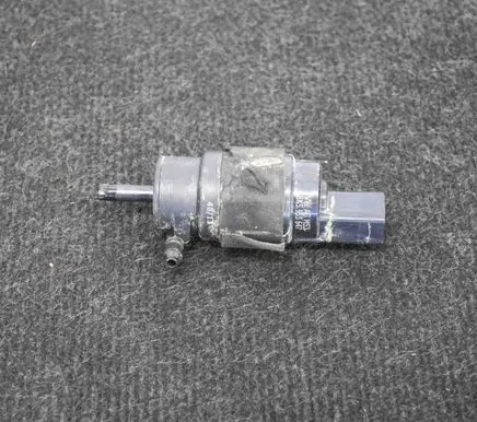 Audi A5 Sportback 8TA Windscreen/windshield washer pump 8K5955647