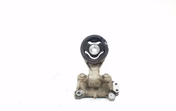Honda Civic Engine mount bracket