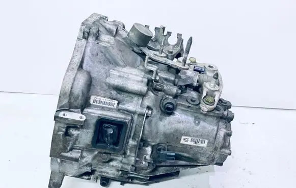 Honda Civic Manual 6 speed gearbox 21000RAW000