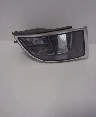 Toyota Land Cruiser (J120) Front fog light 8121160150 8121160151