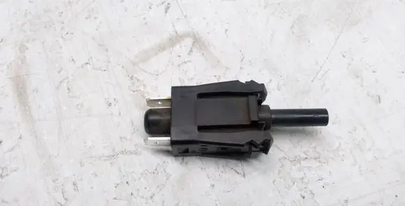 Mercedes-Benz E W212 Hand parking brake sensor 0015458714